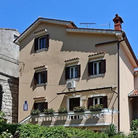 Sobe Biserka I Mario 3*