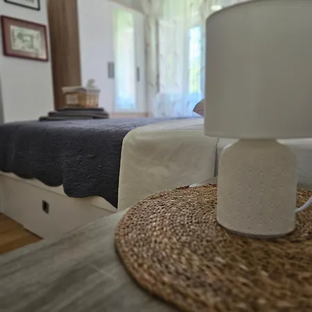 Guest house Sobe Biserka I Mario Brsec