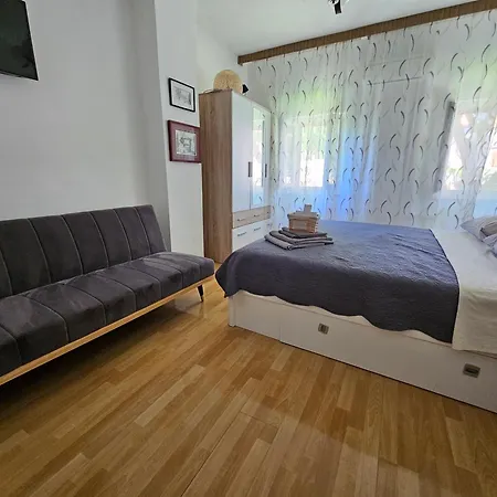 Sobe Biserka I Mario Brseč