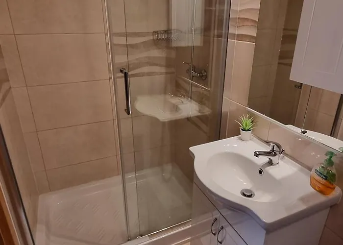 Sobe Biserka I Mario 3* Brseč